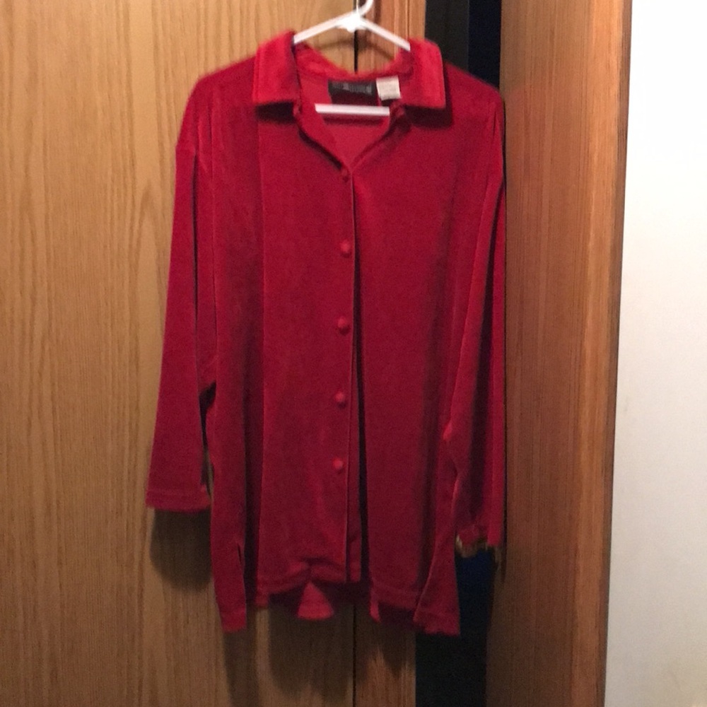 Sag harbor long sleeve velour button top